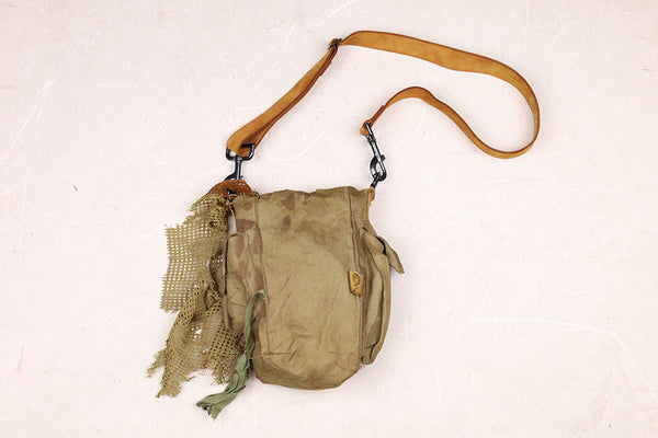 Gas Mask + Carry Pouch  "Apocalypse"