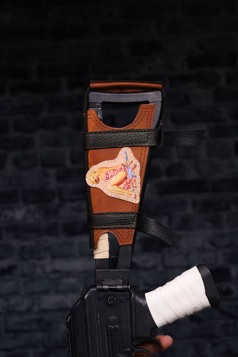 Triangle Leather Cheek Rest "Pin Up"