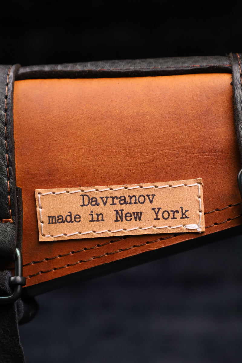 Triangle Leather Cheek Rest "Pin Up"