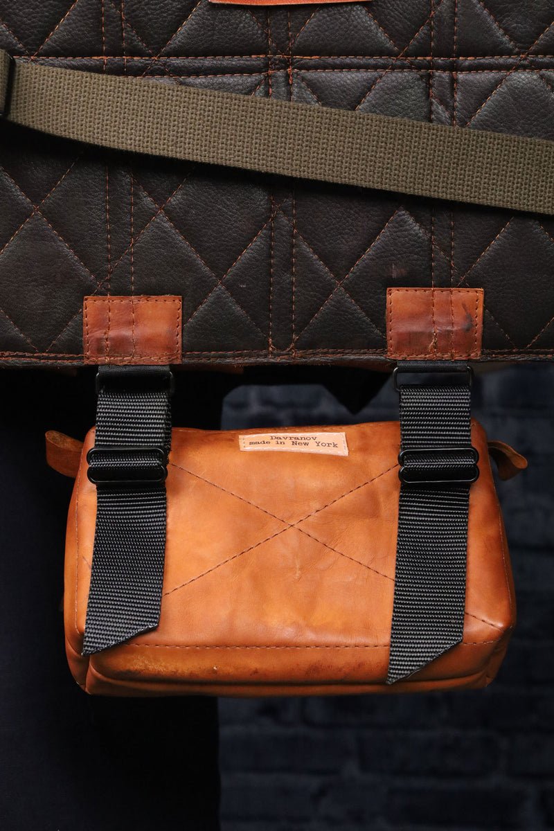 Drop Pouch "AK Love"