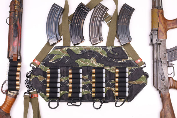 4 Cell Shotgun x AK Chestrig "Leather x Camo"